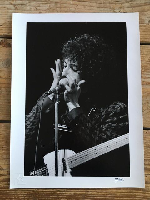 Jean-Pierre Leloir, Original dark-room silver gelatine print, signed, embossed, Bob Dylan, l'Olympia, Paris, 1966