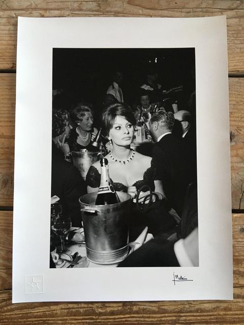 Jean-Pierre Leloir, Original dark-room silver gelatine print, signed, embossed, Sophia Loren, Paris, 1964